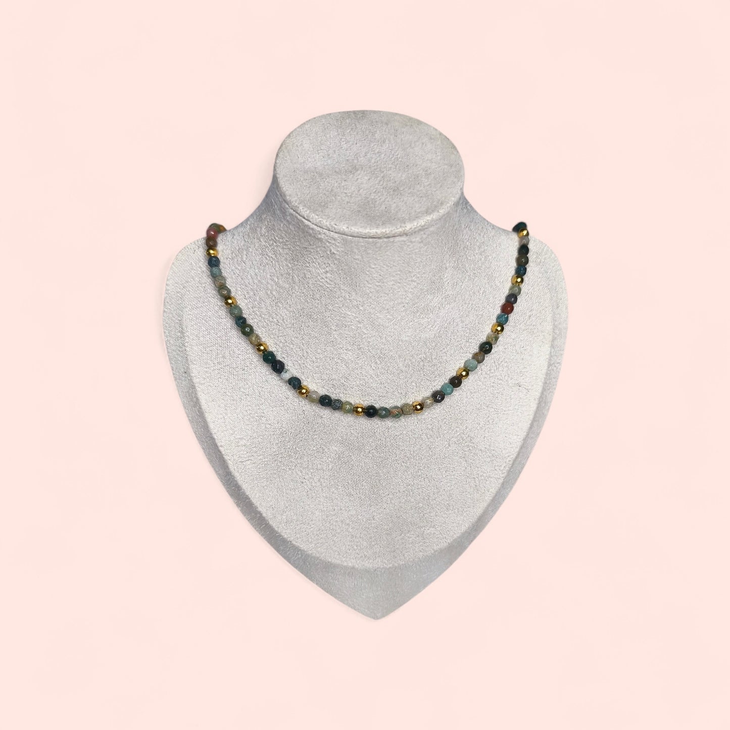 COLLAR CUENTAS DE COLORES