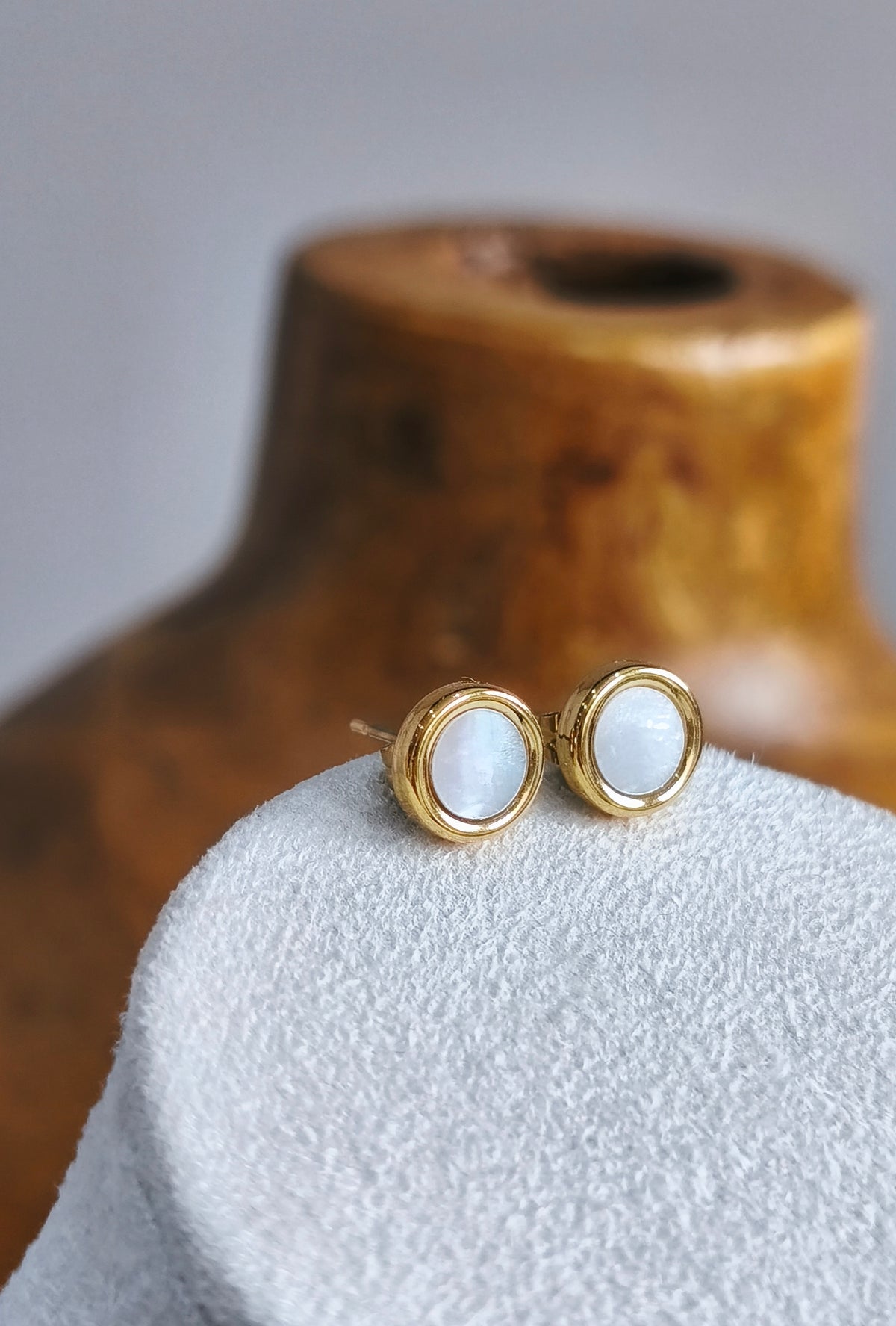 Pendientes Circle Nácar